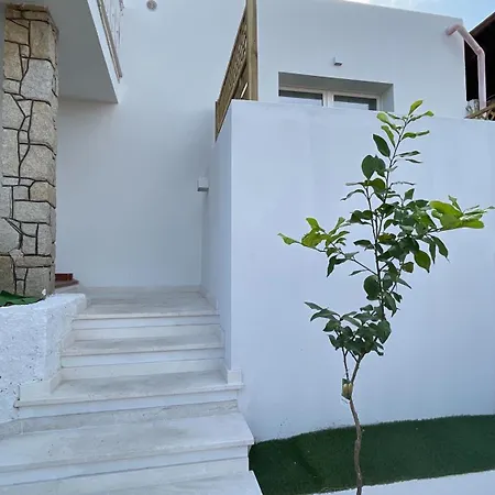 Guest house Villa Piras 3*